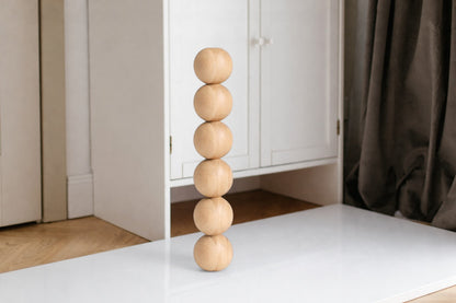 Pied de table en bois – Six sphères tournées, 491 mm
