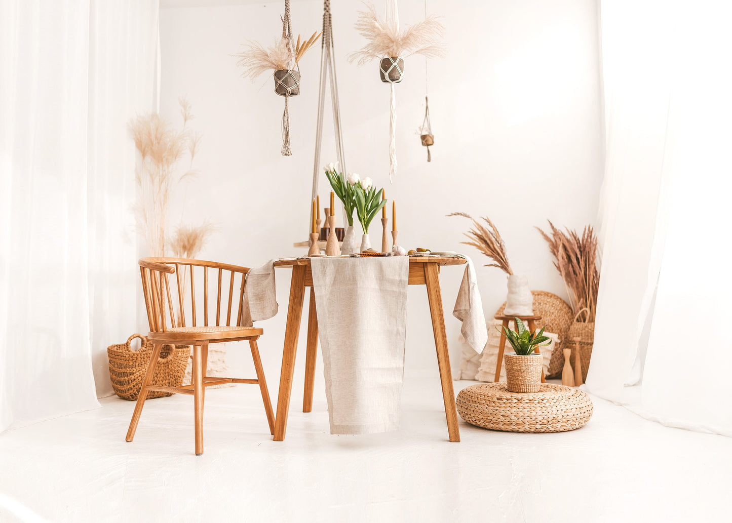 Lot de 2 bougeoirs coniques en bois tournés à la main – Design chêne classique