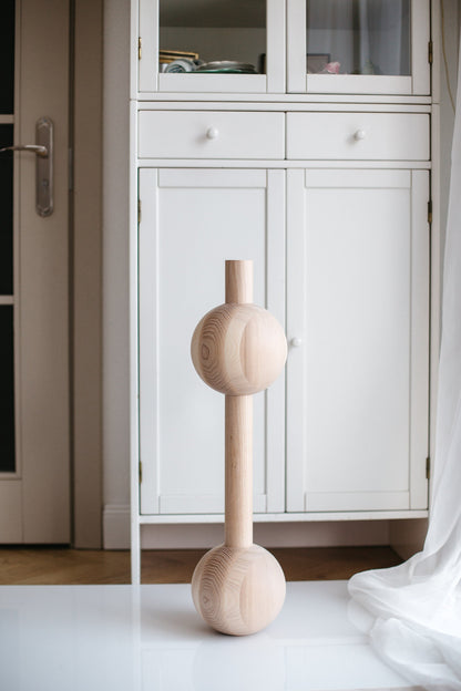 Pied de Meuble en Bois Double Sphère – Tourné, H670 mm