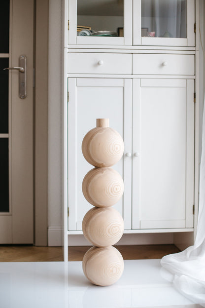 Pied de meuble en bois avec quatre sphères décoratives – Tourné, H670 mm