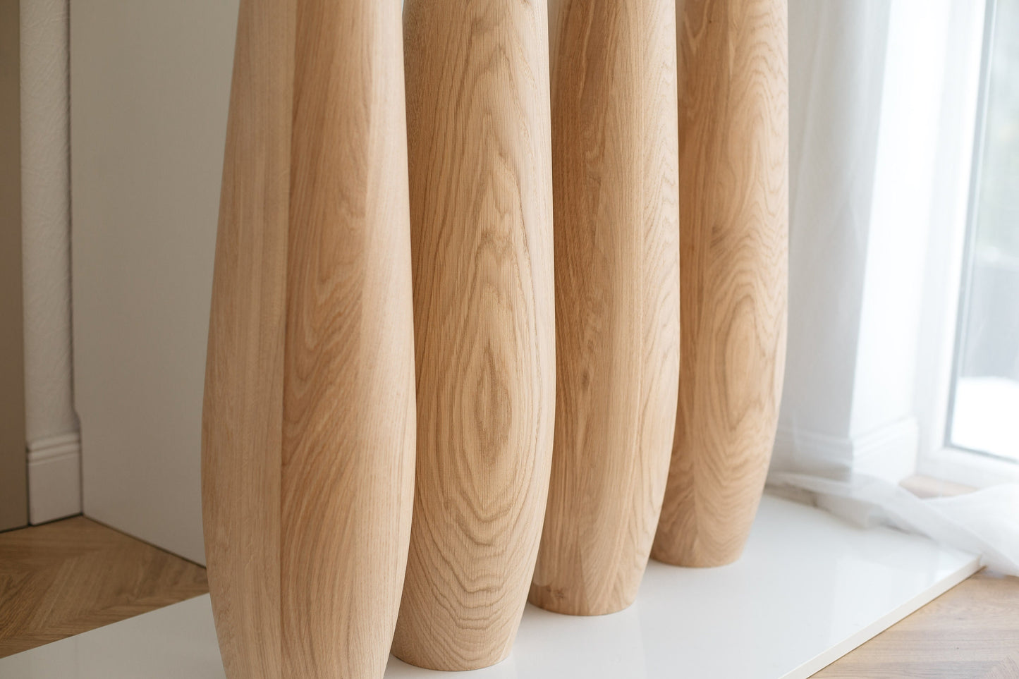 Lot de 4 pieds de table en chêne massif – Pieds de table à manger ovales en bois 736 mm