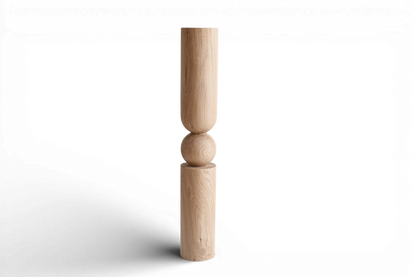 Pied de table et de bar en bois avec sphère centrale – Design tourné, H900 mm
