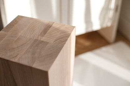 Table basse bloc en frêne massif – Table d'appoint fabriquée à la main, H450 mm