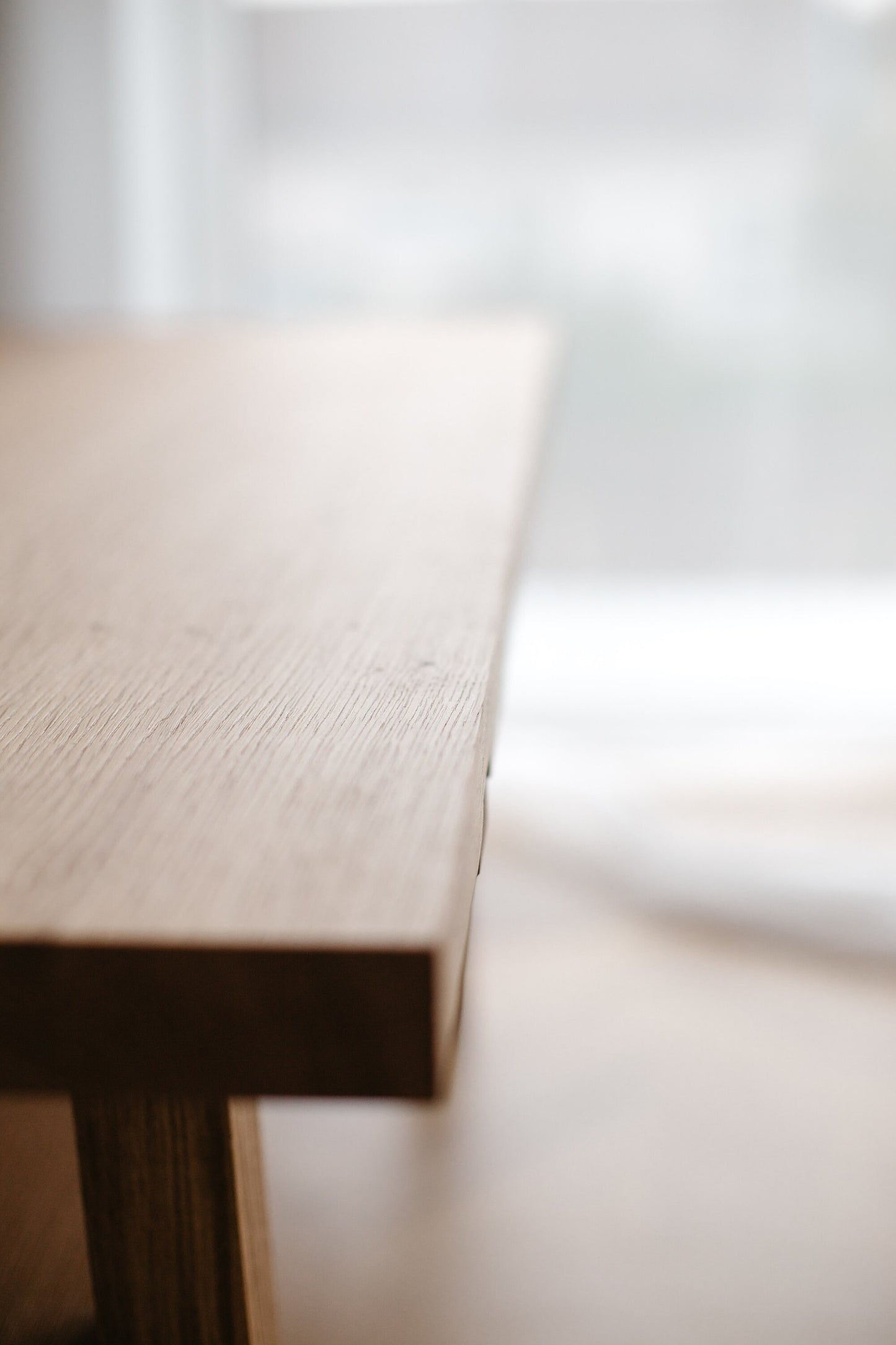 Table basse en bois de style scandinave – Conception artisanale en chêne naturel