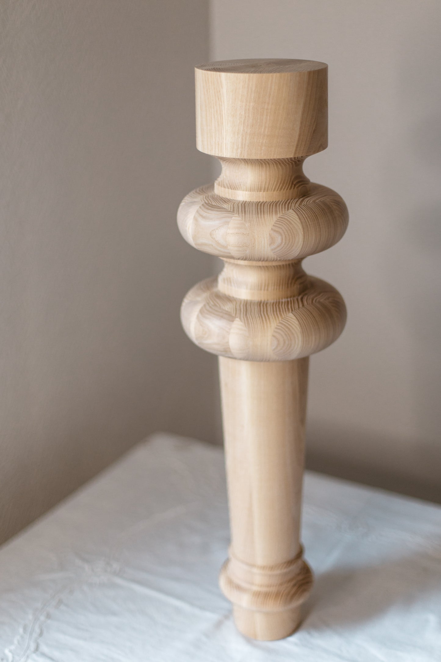 Pied de meuble de table en bois – Pied de support fait main, H710 mm
