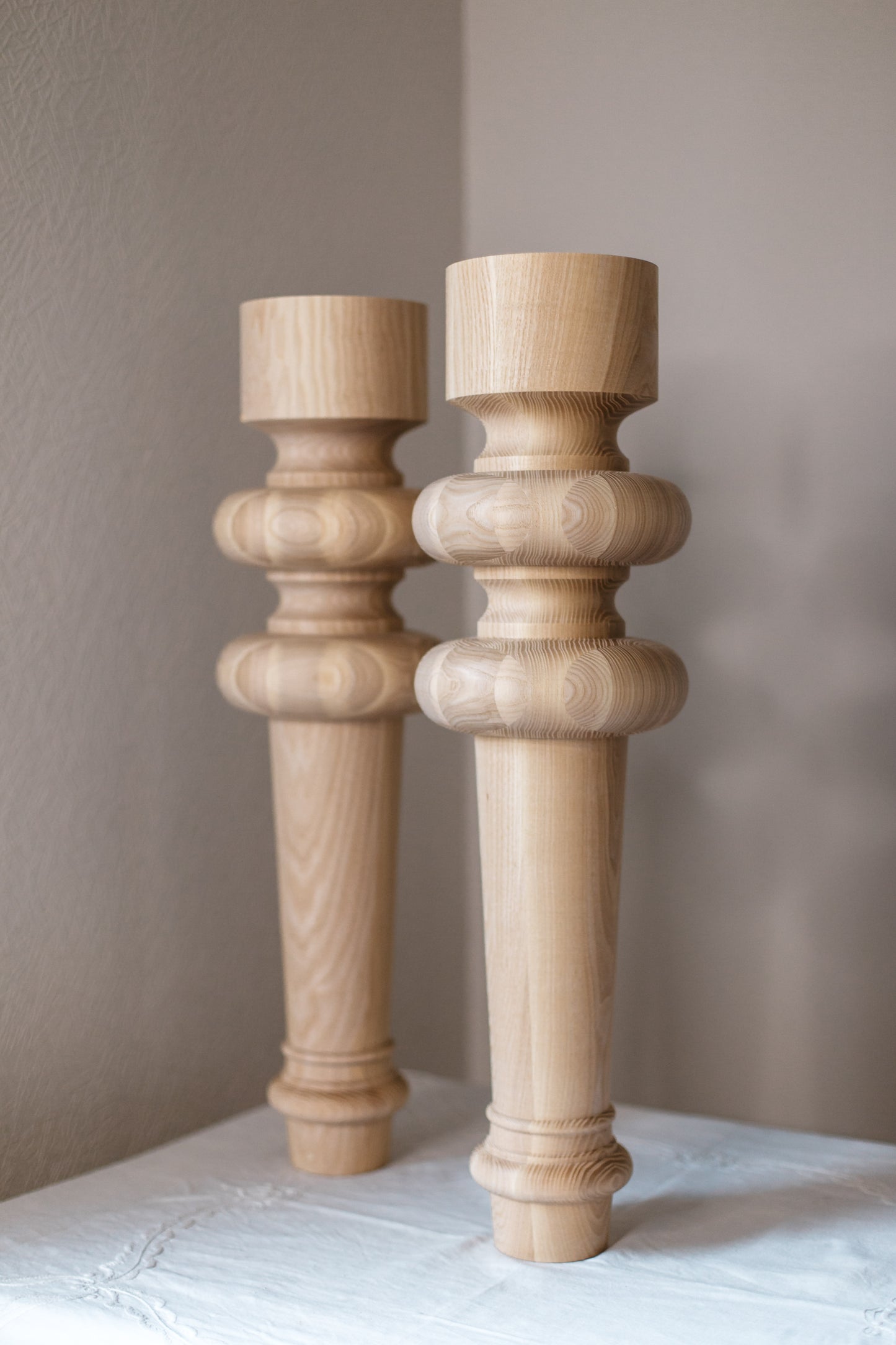 Pied de meuble de table en bois – Pied de support fait main, H710 mm