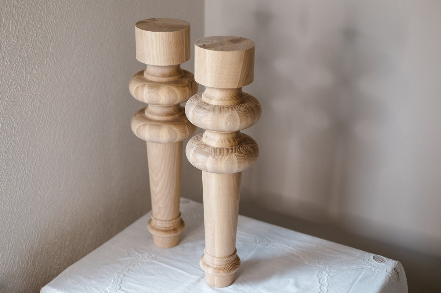 Pied de meuble de table en bois – Pied de support fait main, H710 mm