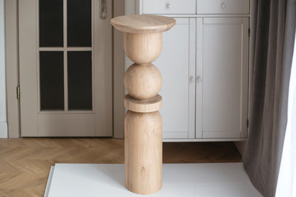 Piedestal en bois – Table d'appoint ou porte-plante, design tourné, H900 mm
