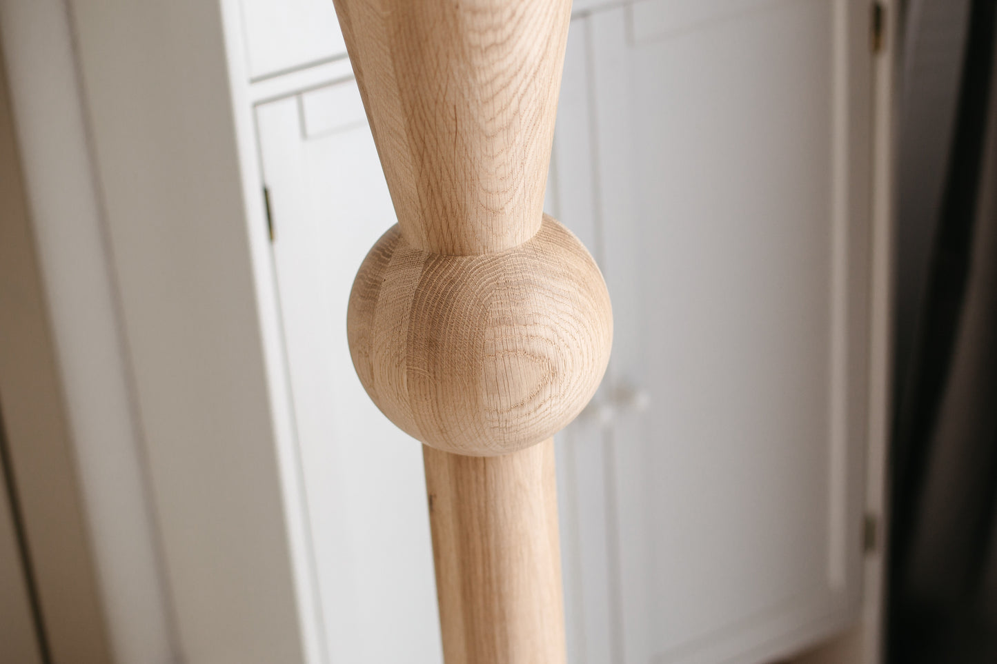 Pied de table et de bar haut en bois – Support de meuble fait main, H1100 mm