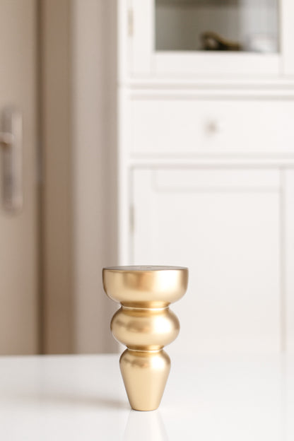 Pied de meuble en bois de bouleau – Finition dorée mate (IGM), H155 mm