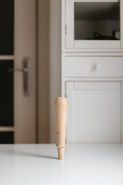 Pieds de meuble en bois – Design classique, faits à la main, H225 mm