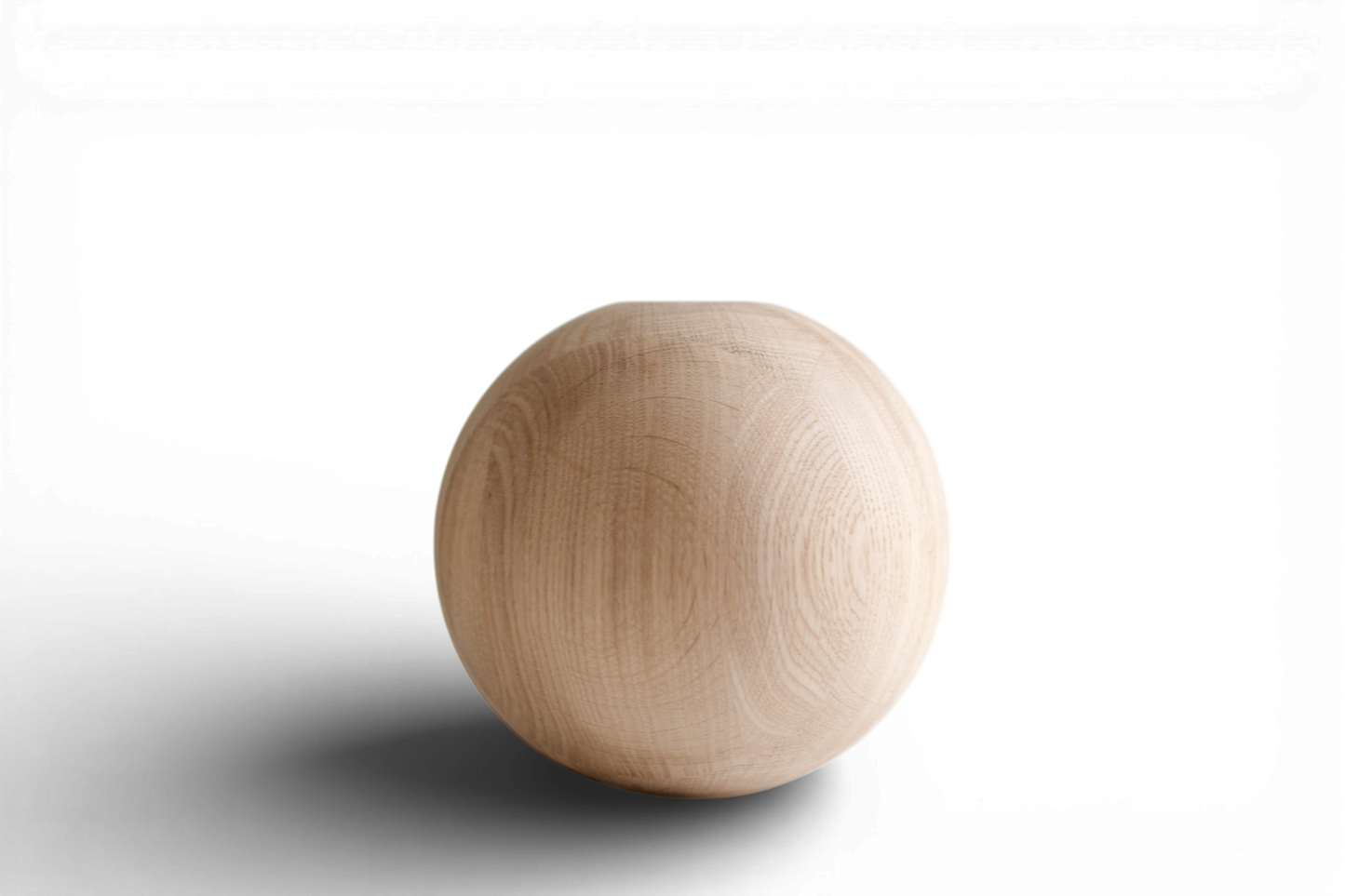 Pied de meuble tourné en bois avec détail sphérique – Tourné au tour, H180 mm