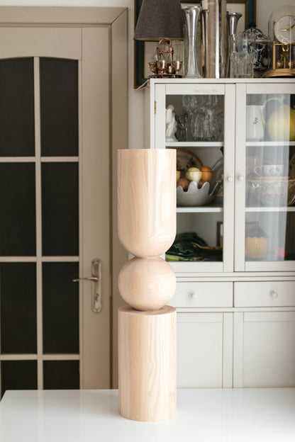 Pied de table en bois et d'îlot de cuisine avec sphère centrale – Design fait main, H902 mm