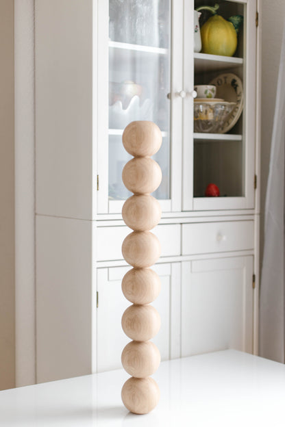 Pied de table et de bar en bois avec huit détails sphériques – Conception artisanale, H690 mm