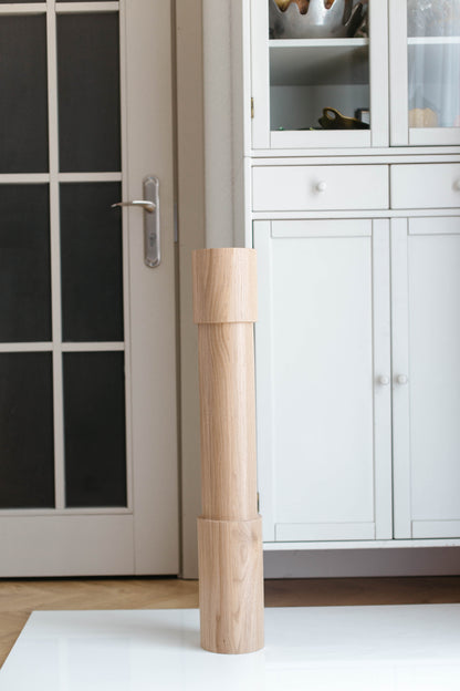 Pied de table et de bar en bois – tourné, H775 mm