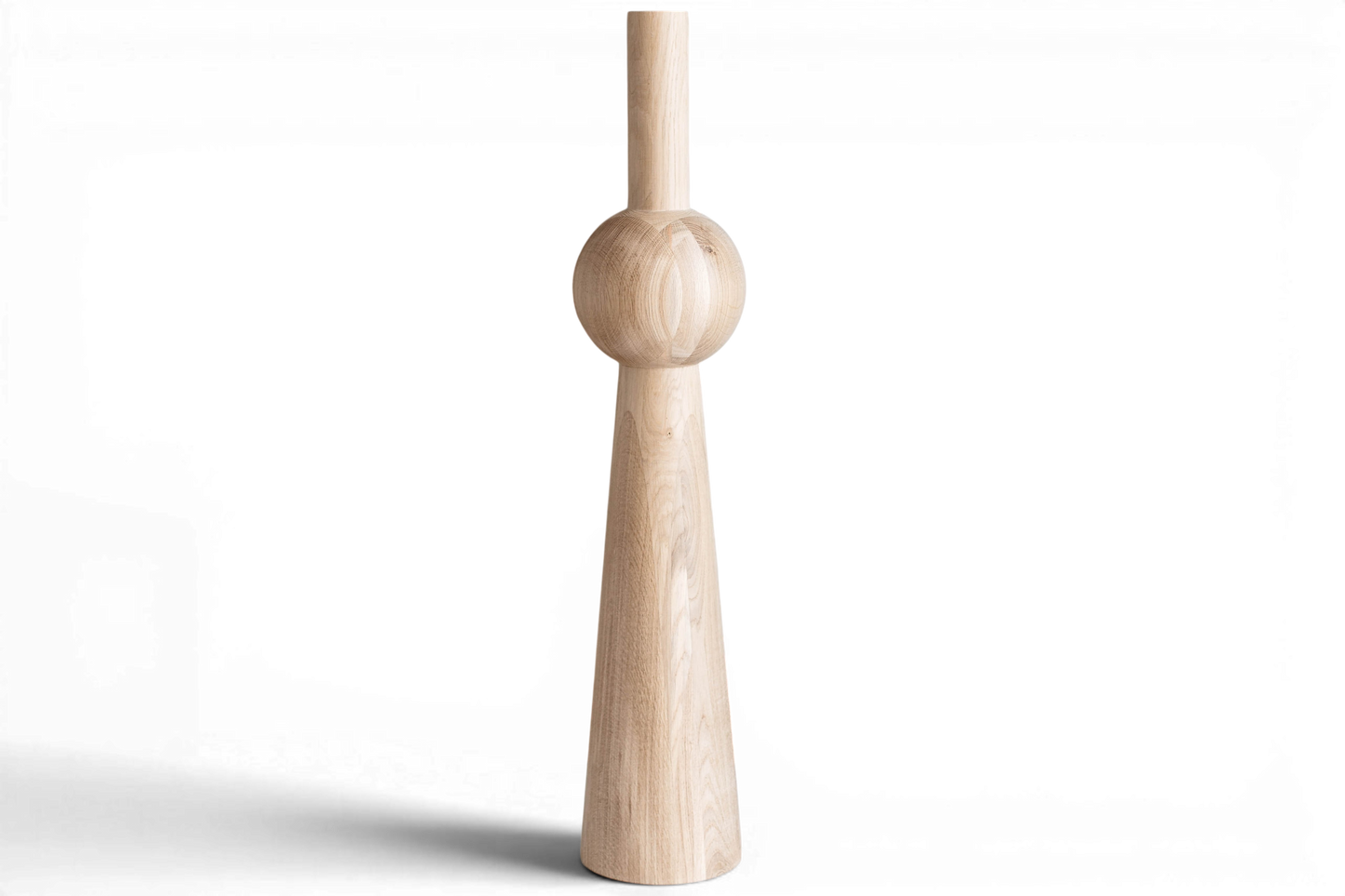 Pied de meuble conique en bois avec détail sphérique – Design tourné, H900 mm