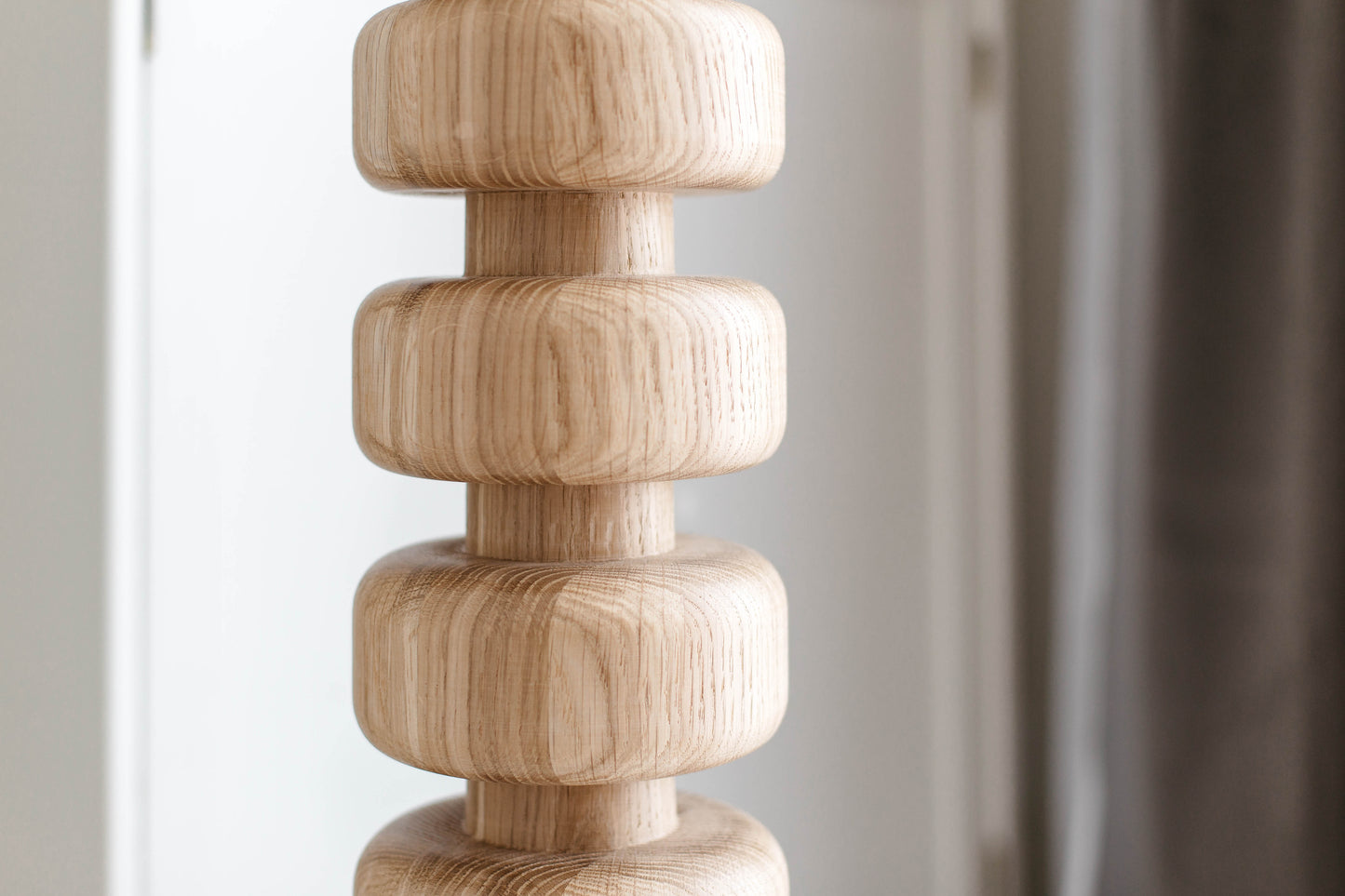 Pied d'îlot de cuisine en bois avec base - H876 mm