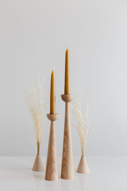 Lot de 2 chandeliers longs tournés à la main en bois – Design élégant en chêne