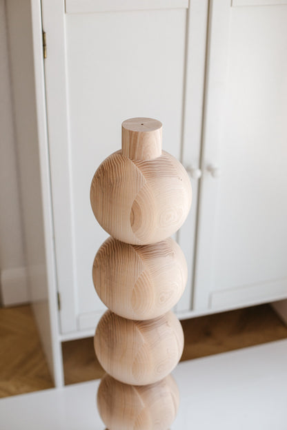 Pied de meuble en bois avec cinq détails sphériques – Design tourné, H730 mm